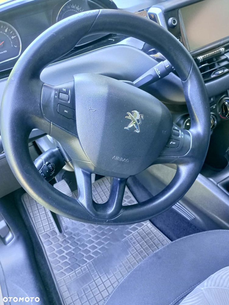 Peugeot 208 1.4 VTi Active - 5