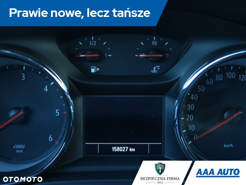 Opel Insignia - 12