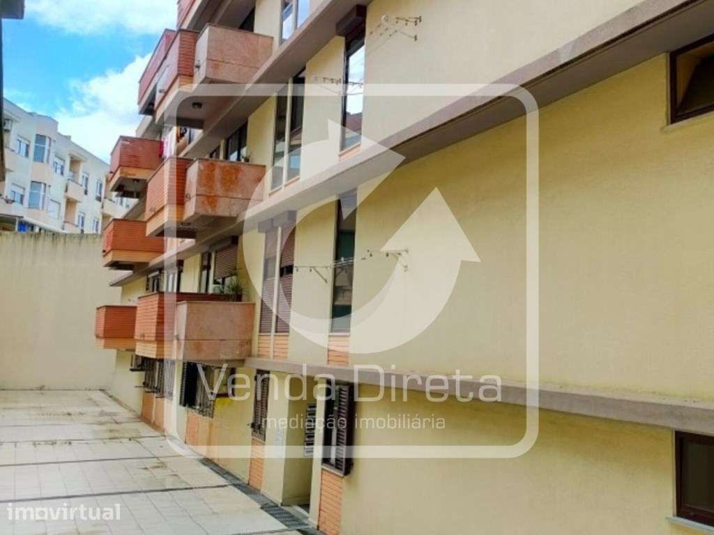 Apartamento T3 | Excelente Investimento em Setúbal | 117 m² + Varan... - Grande imagem: 3/20