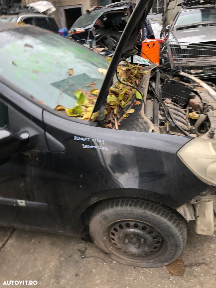 Aripa stanga/aripa dreapta fata Renault Clio 3 negru 2007 - 6