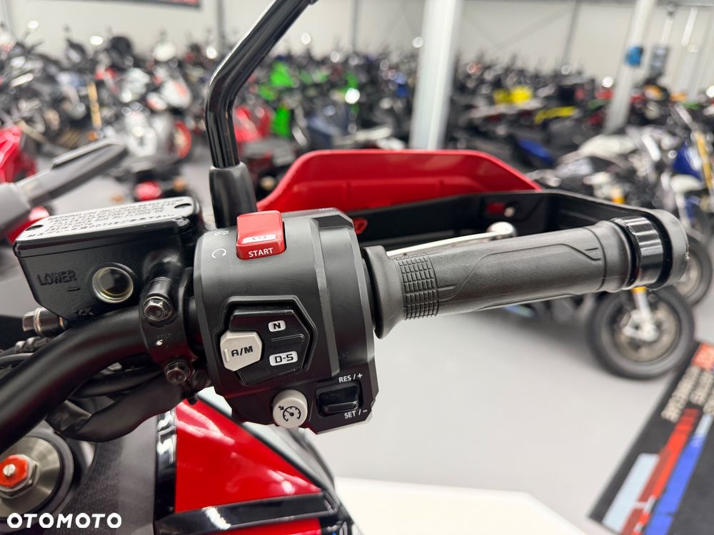Honda CRF - 33