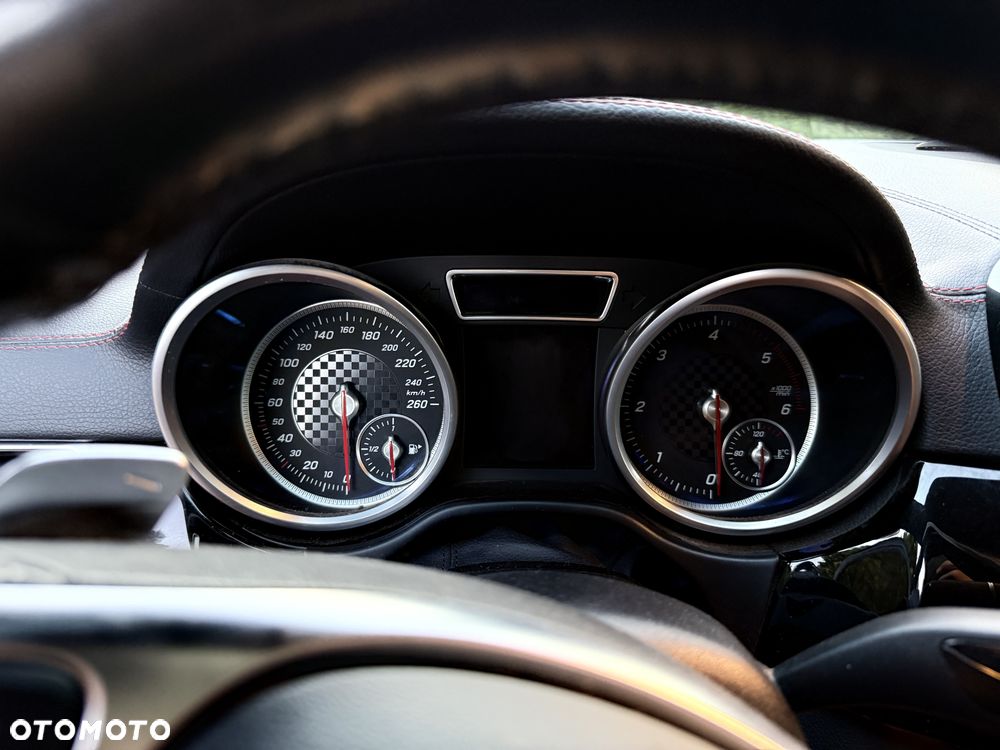 Mercedes-Benz GLE - 17