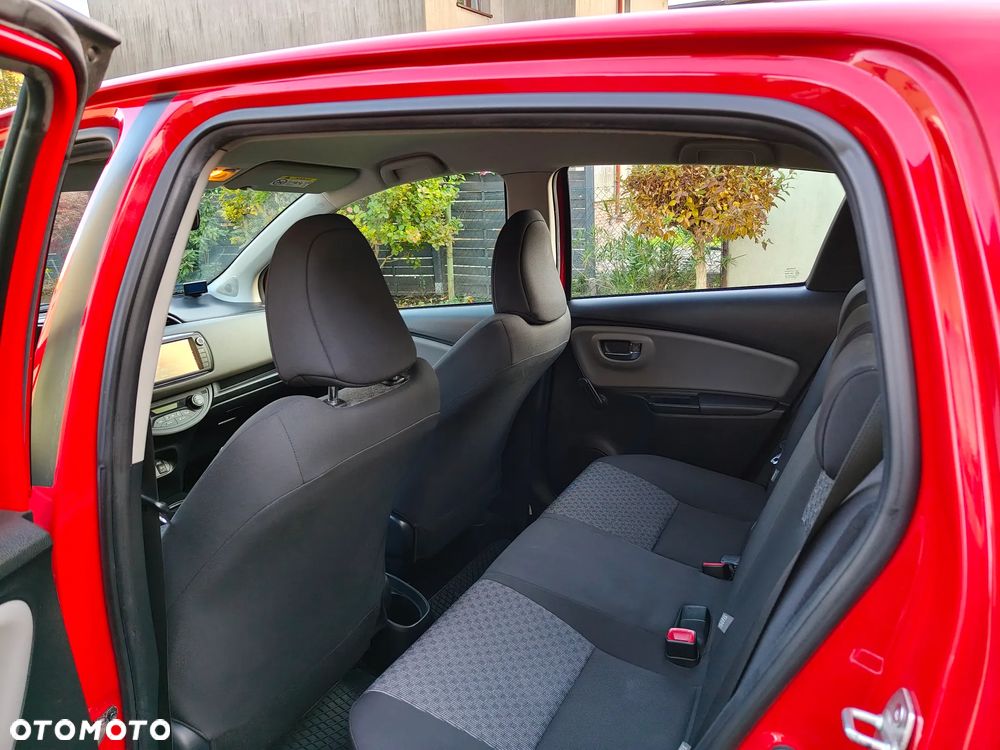 Toyota Yaris 1.33 Premium - 11