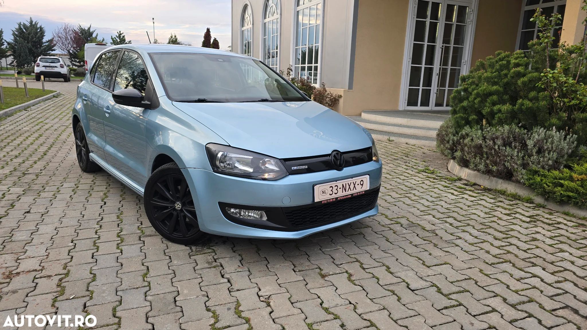 Volkswagen Polo - 1