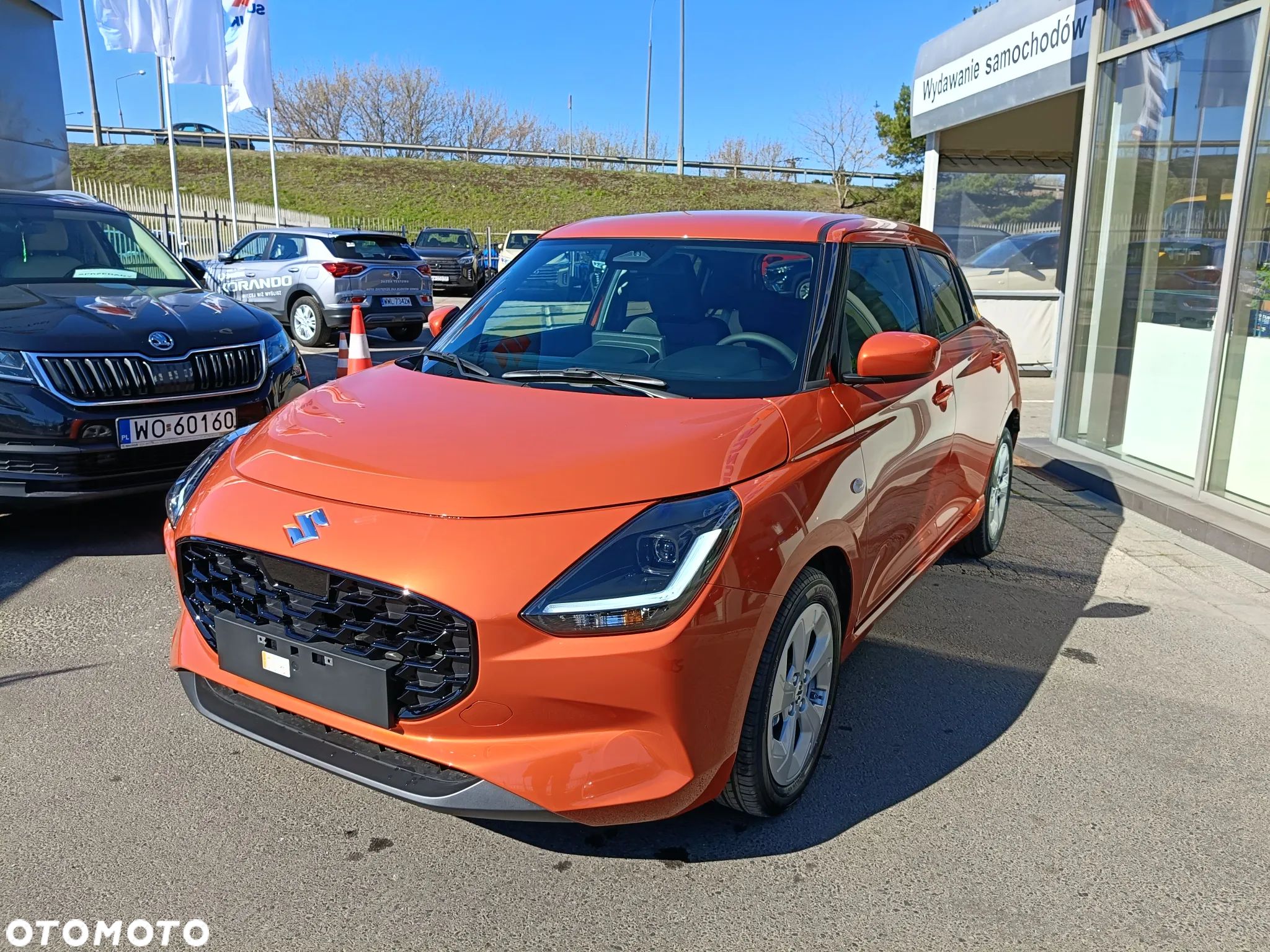 Suzuki Swift 1.2 Dualjet SHVS Premium Plus CVT - 1