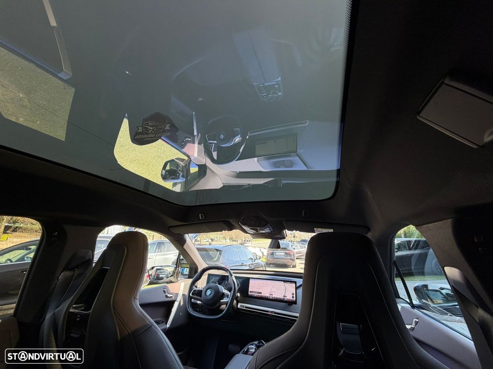BMW iX xDrive 40 Pack Desportivo - 2