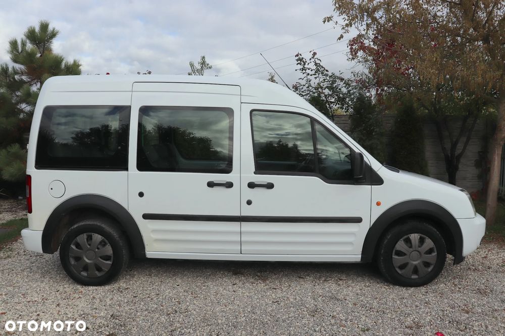Ford Tourneo Connect - 6