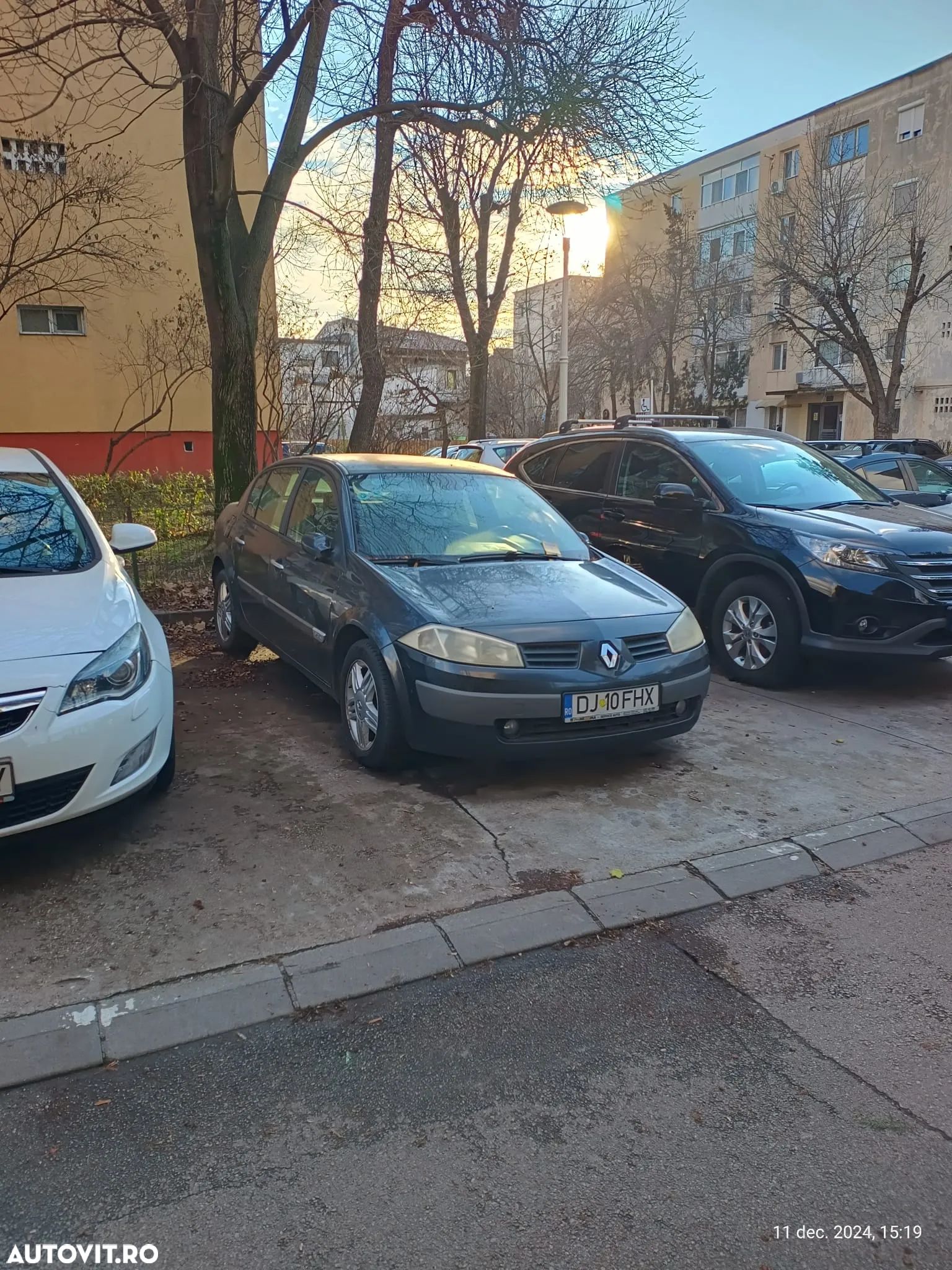 Renault Megane II Sedan 1.9 dCi Confort Privilege - 1
