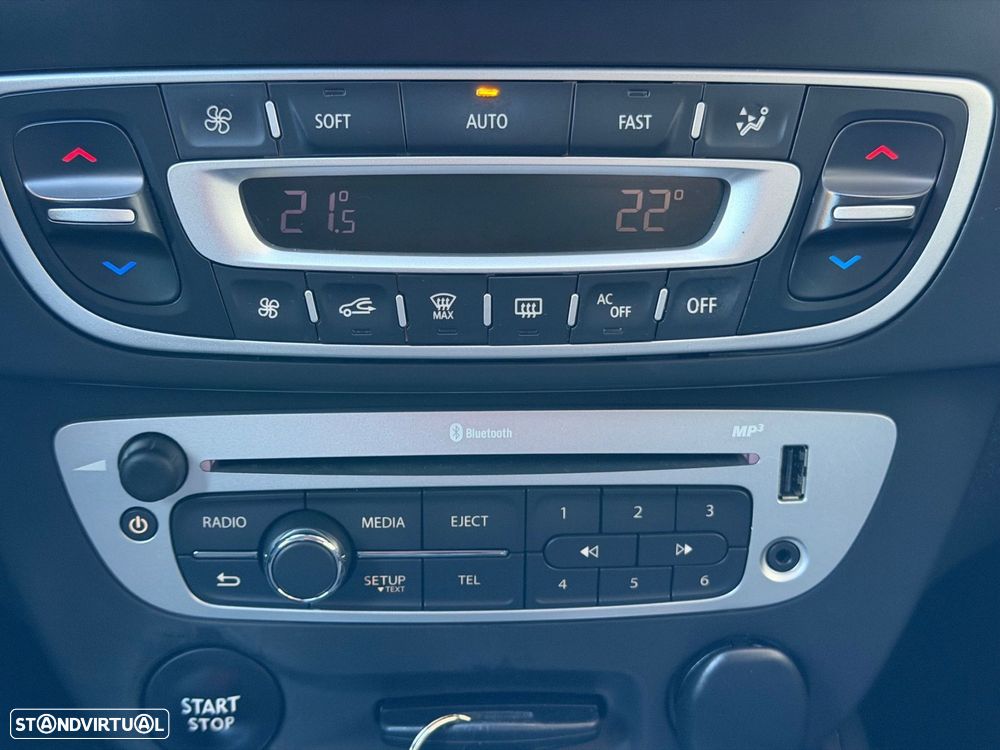 Renault Mégane Sport Tourer 1.5 dCi Dynamique S SS - 12