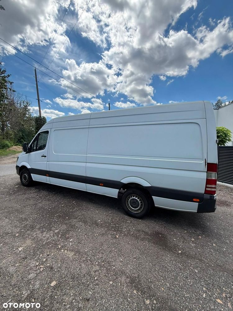 Mercedes-Benz SPRINTER - 5