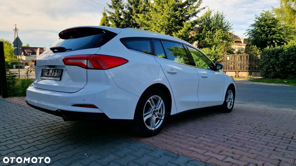 Ford Focus - 17
