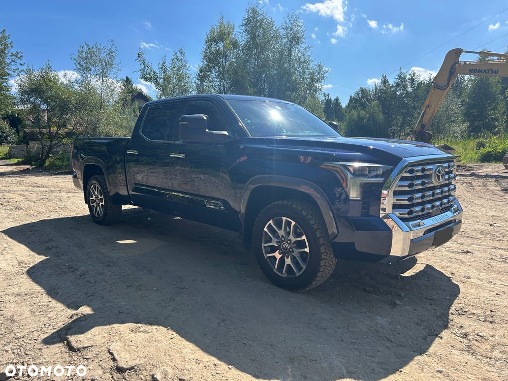 Toyota Tundra - 3