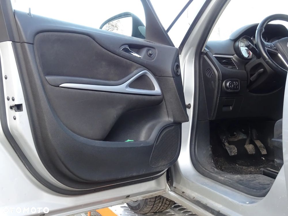 OPEL ZAFIRA C TOURER TAPICERKA FOTELE 1 i 2 RZĄD 5 OSÓB BOCZKI KOMPLET - 3