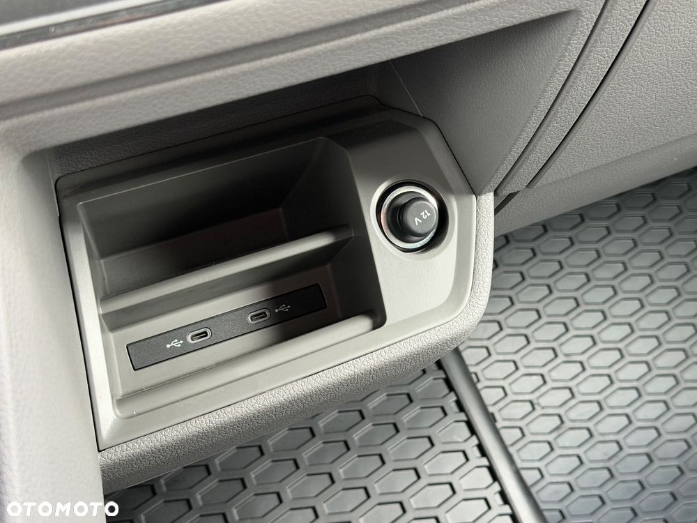 Volkswagen Crafter - 23