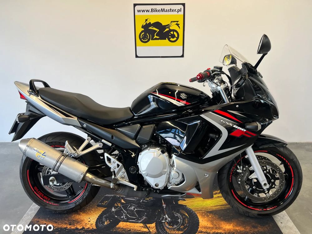 Suzuki GSX - 1
