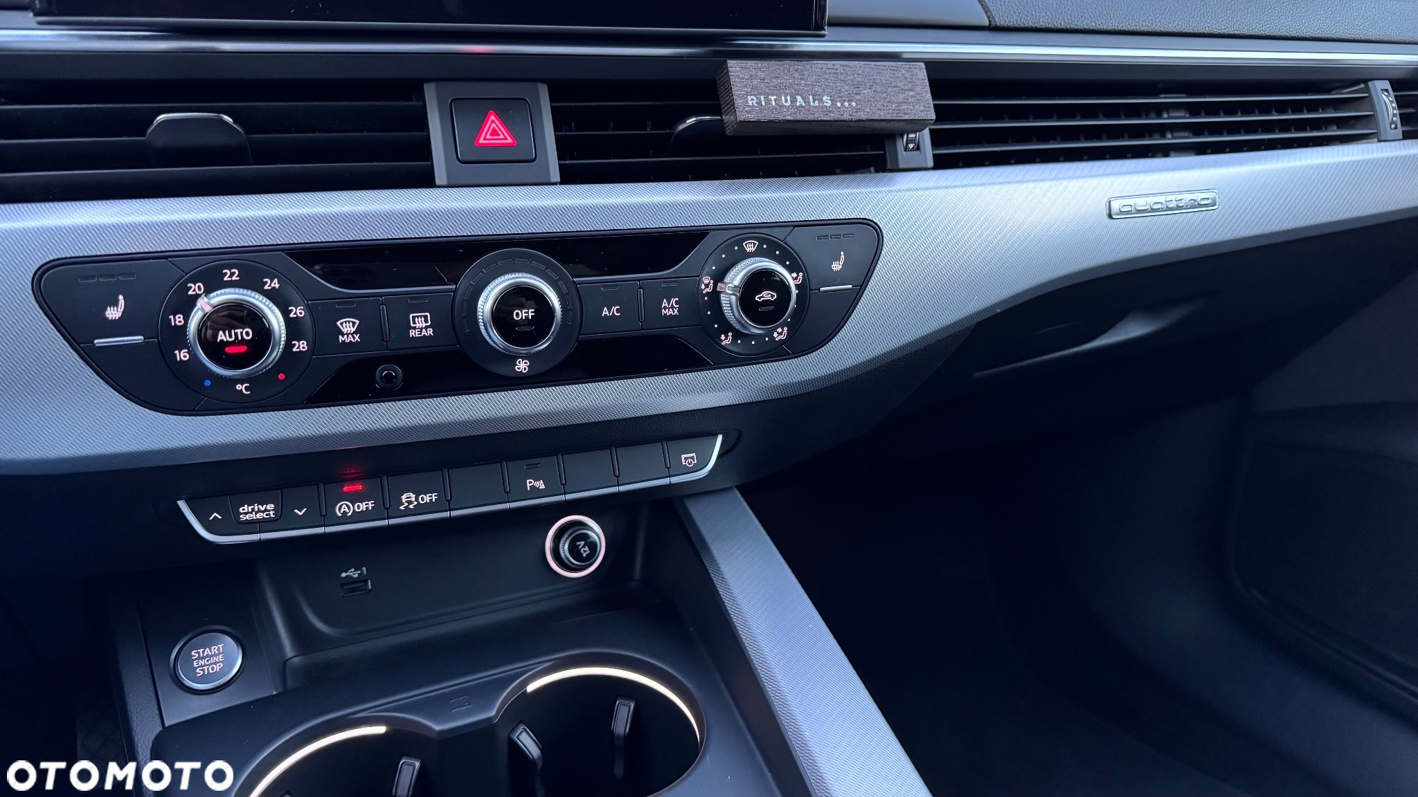 Audi A4 40 TDI Quattro Advanced S tronic - 12