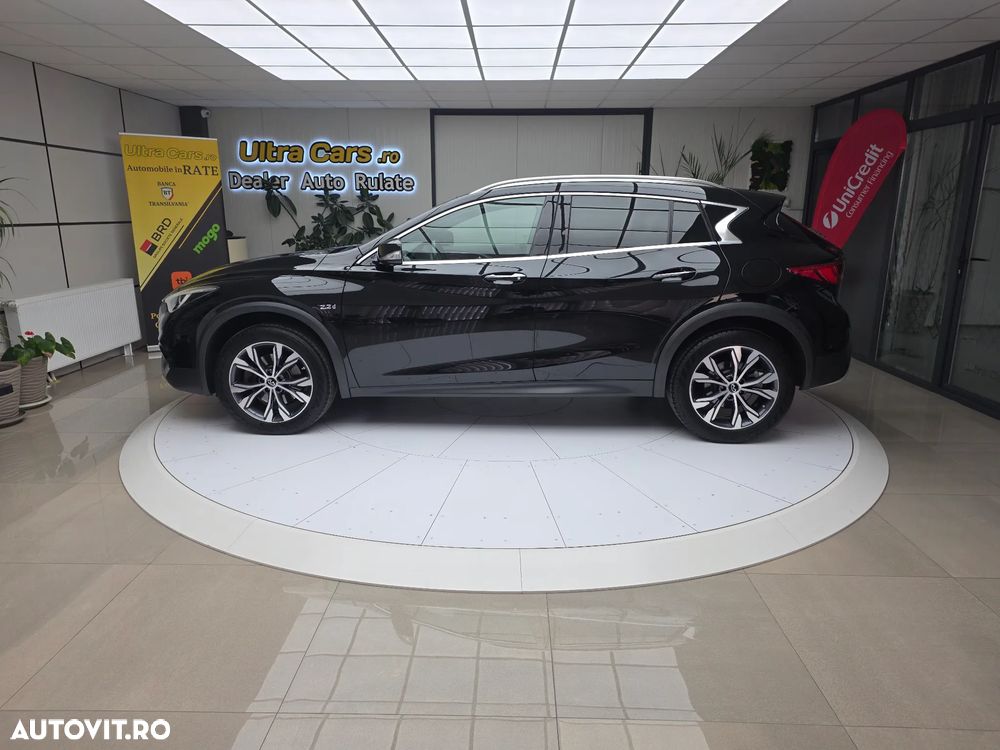 Infiniti QX30 - 2
