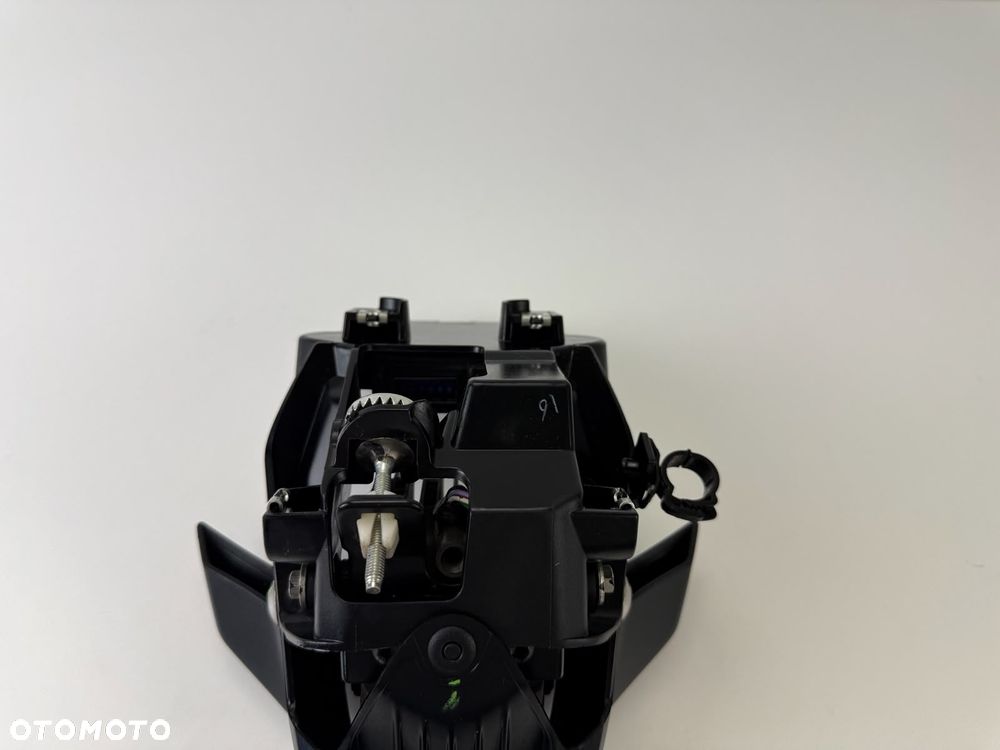Przednia lampa reflektor Yamaha MT 125 2020+ - 14