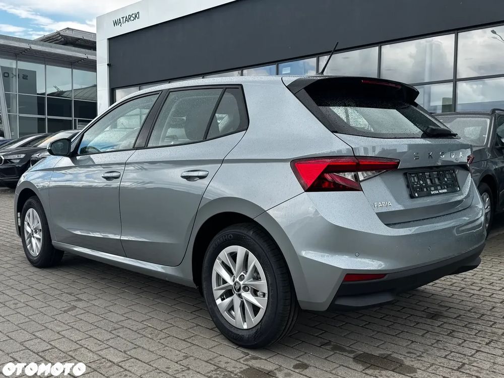 Skoda Fabia 1.0 TSI Drive - 8