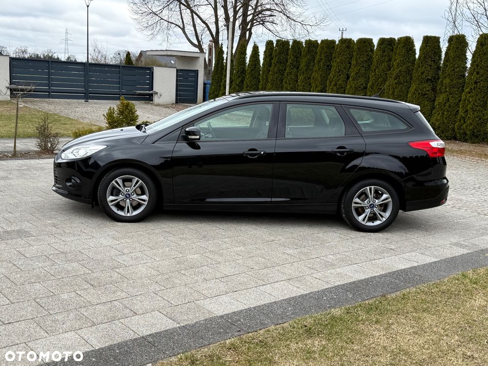 Ford Focus 1.0 EcoBoost STart-Stopp-System TITANIUM - 5