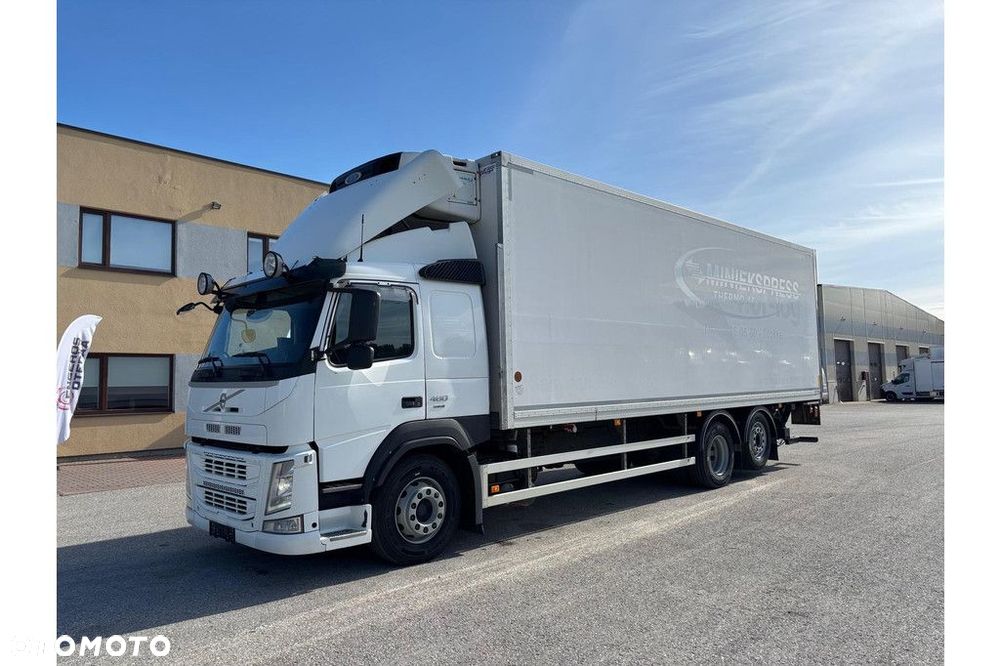 Volvo FM460 6x2 + CARRIER SUPRA 1250 - 2