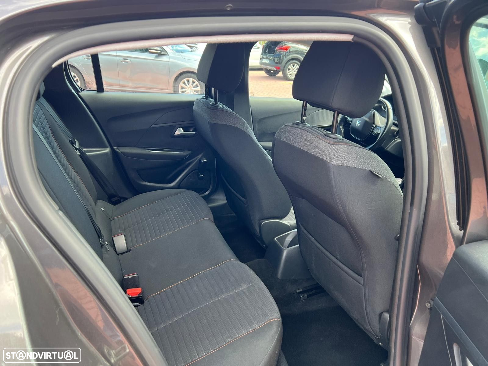 Peugeot 208 1.2 PureTech Active Pack - 5