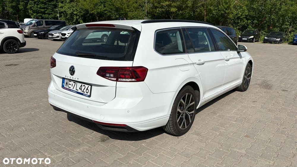 Volkswagen Passat Variant - 3