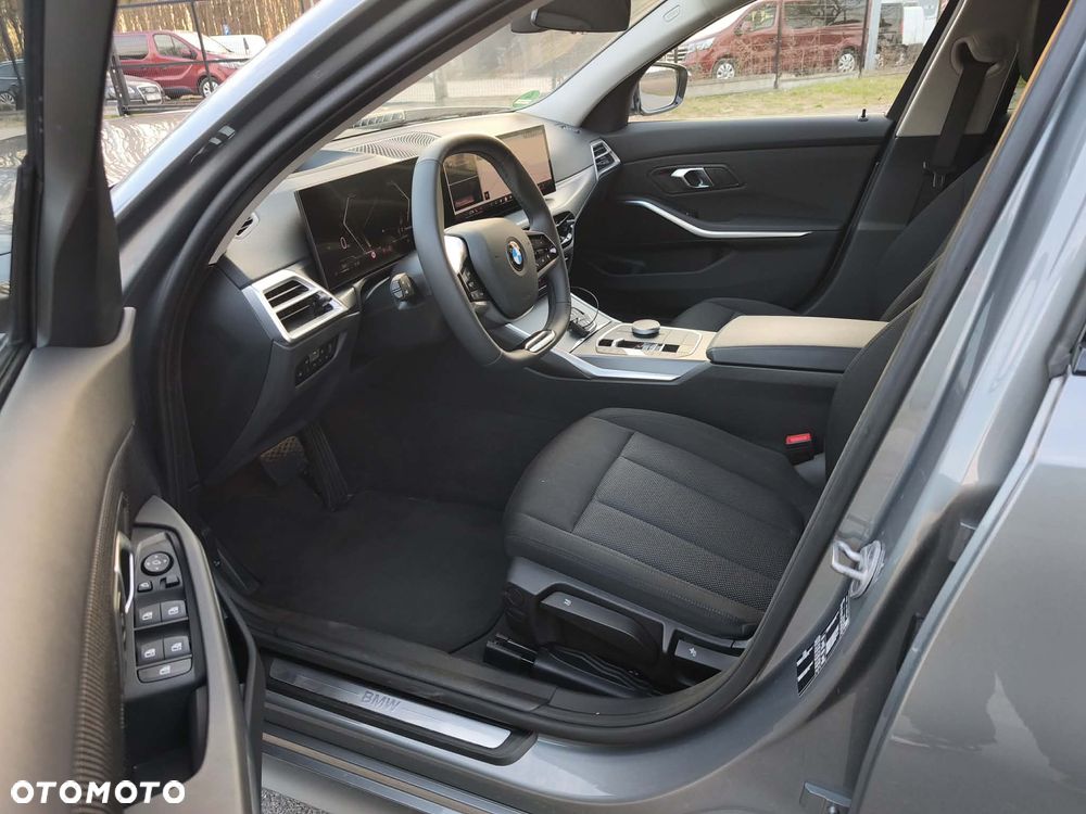 BMW Seria 3 318d Advantage - 21