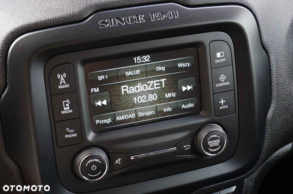 Jeep Renegade 1.4 MultiAir Limited - 33