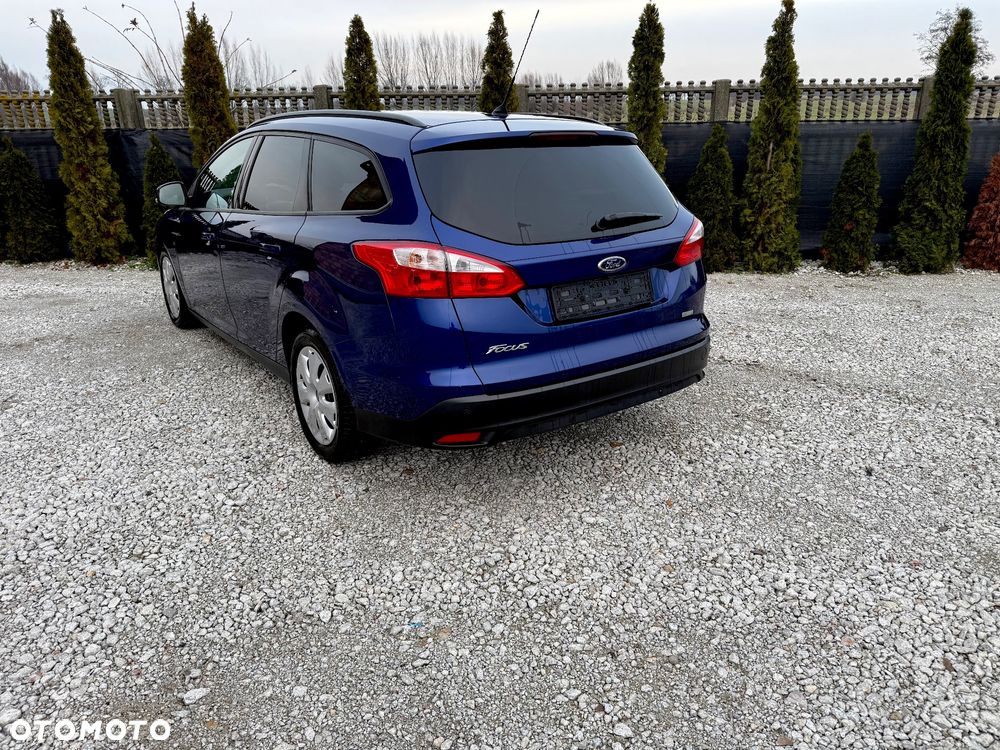 Ford Focus SW - 6