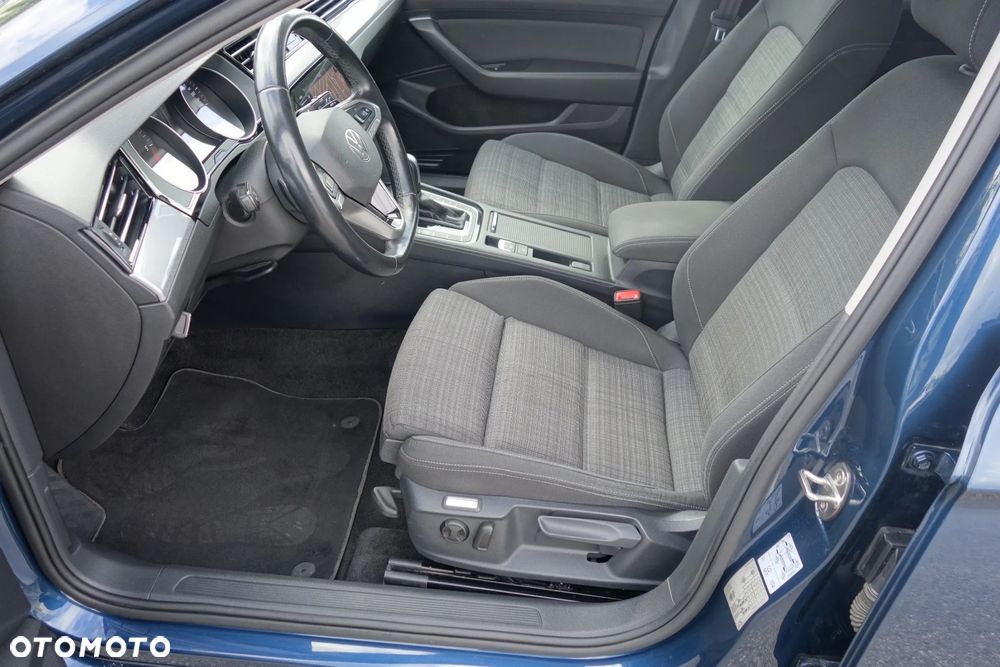 Volkswagen Passat 2.0 TDI EVO Business DSG - 14
