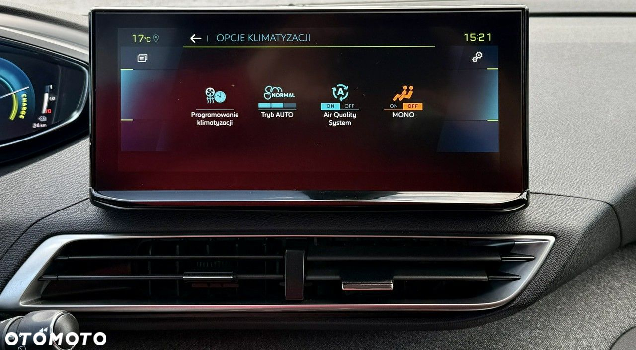 Peugeot 3008 1.6 PureTech HYbrid Allure S&S EAT8 - 24