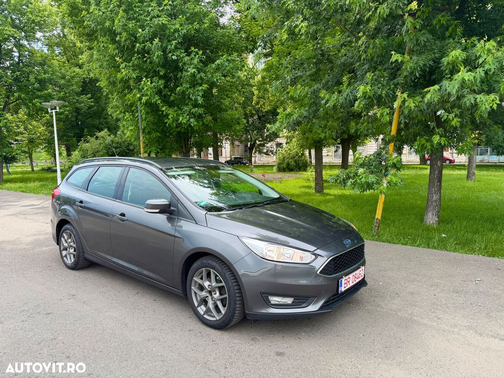 Ford Focus - 1