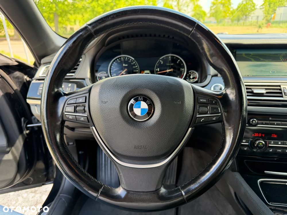 BMW Seria 7 740d xDrive Edition Exclusive - 31