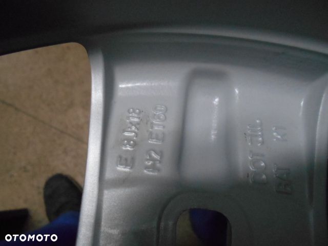 Felgi nowe aluminiowe felgi  8jx18 orginał mercedes ml gl et60 +dekielki - 7
