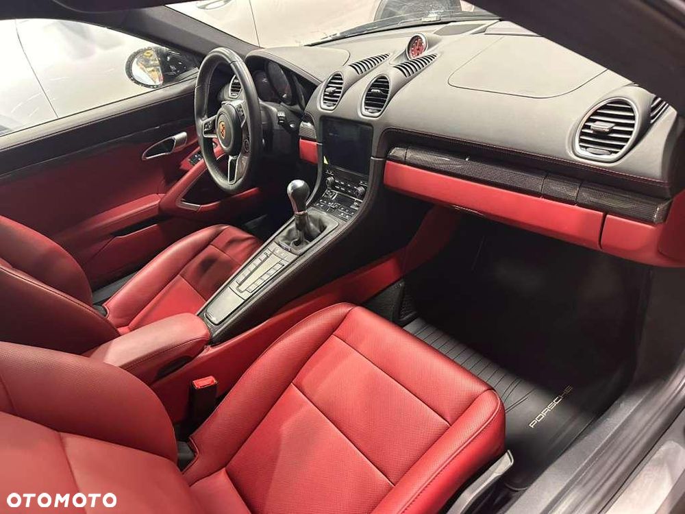 Porsche Cayman - 14