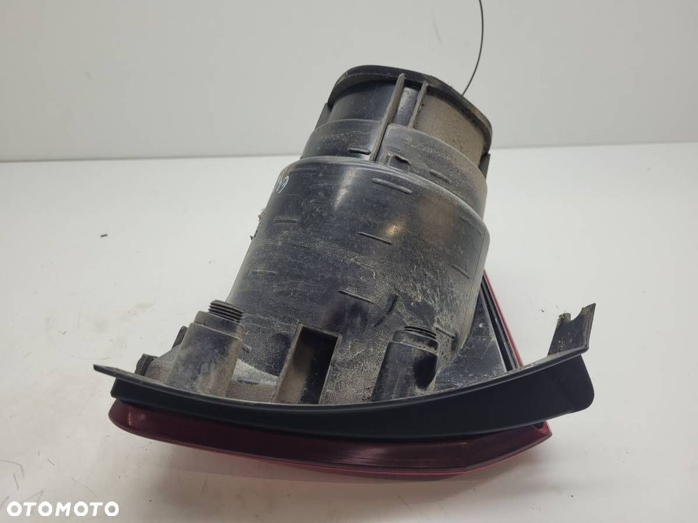 LAMPA TYŁ TYLNA PRAWA W BŁOTNIK SEAT ALTEA LIFT EU 5P0945112F 5P0945096J - 8