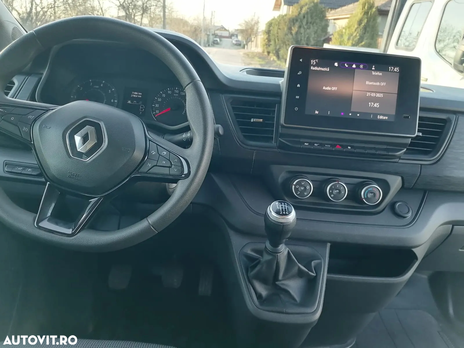 Renault Trafic - 8