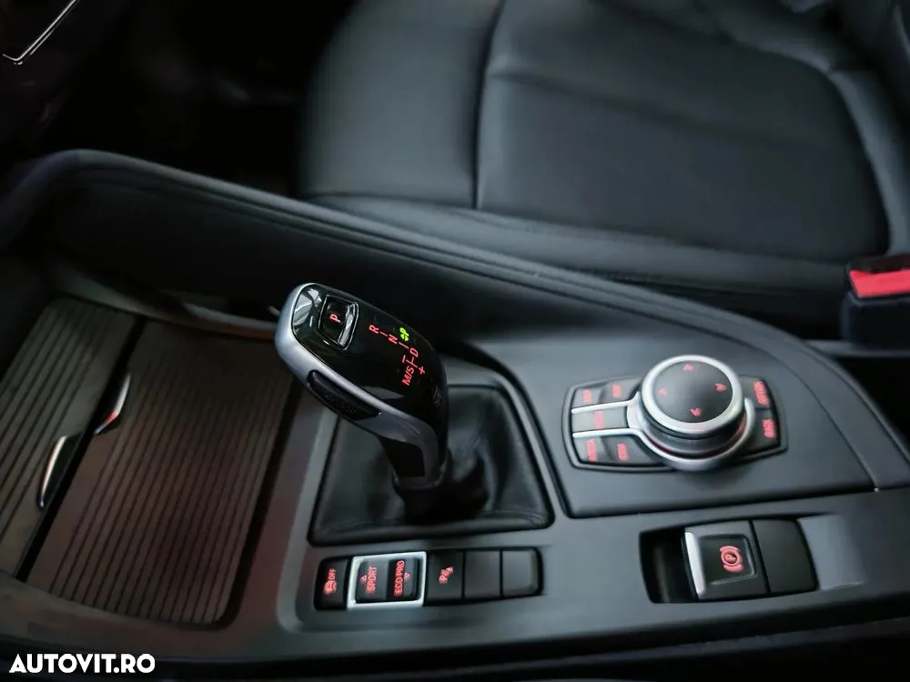 BMW X1 - 12