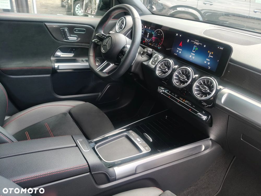 Mercedes-Benz GLB 200 d 4-Matic AMG Line 8G-DCT - 19