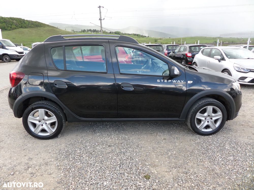 Dacia Sandero 0.9 Stepway - 11