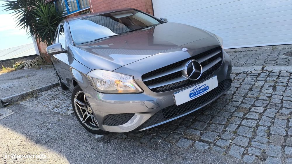 Mercedes-Benz A 180 CDI BlueEFFICIENCY - 4