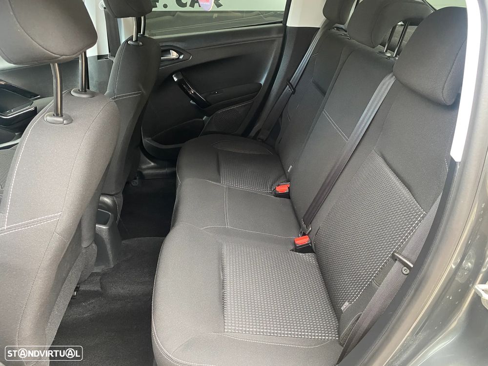 Peugeot 208 PureTech 110 Stop & Start Allure - 39