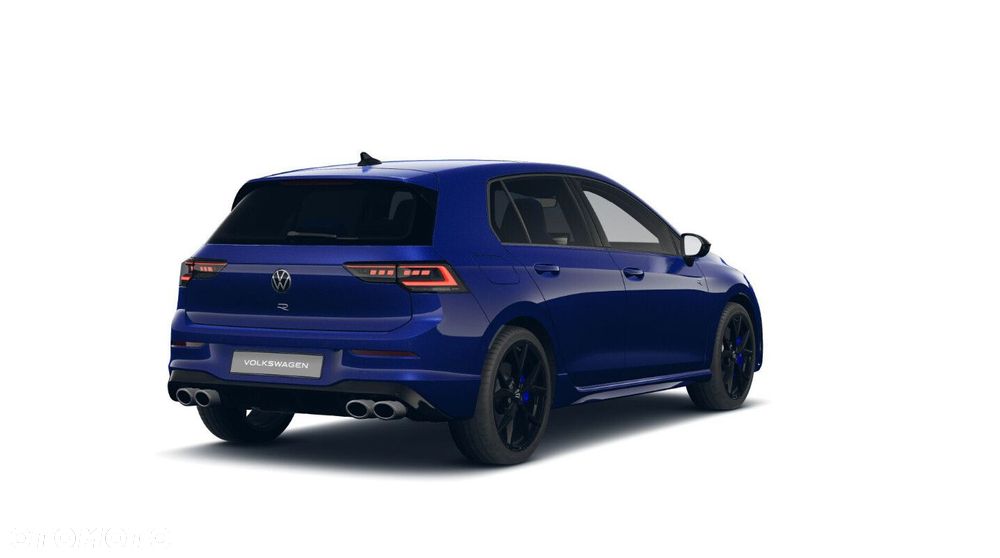 Volkswagen Golf - 8