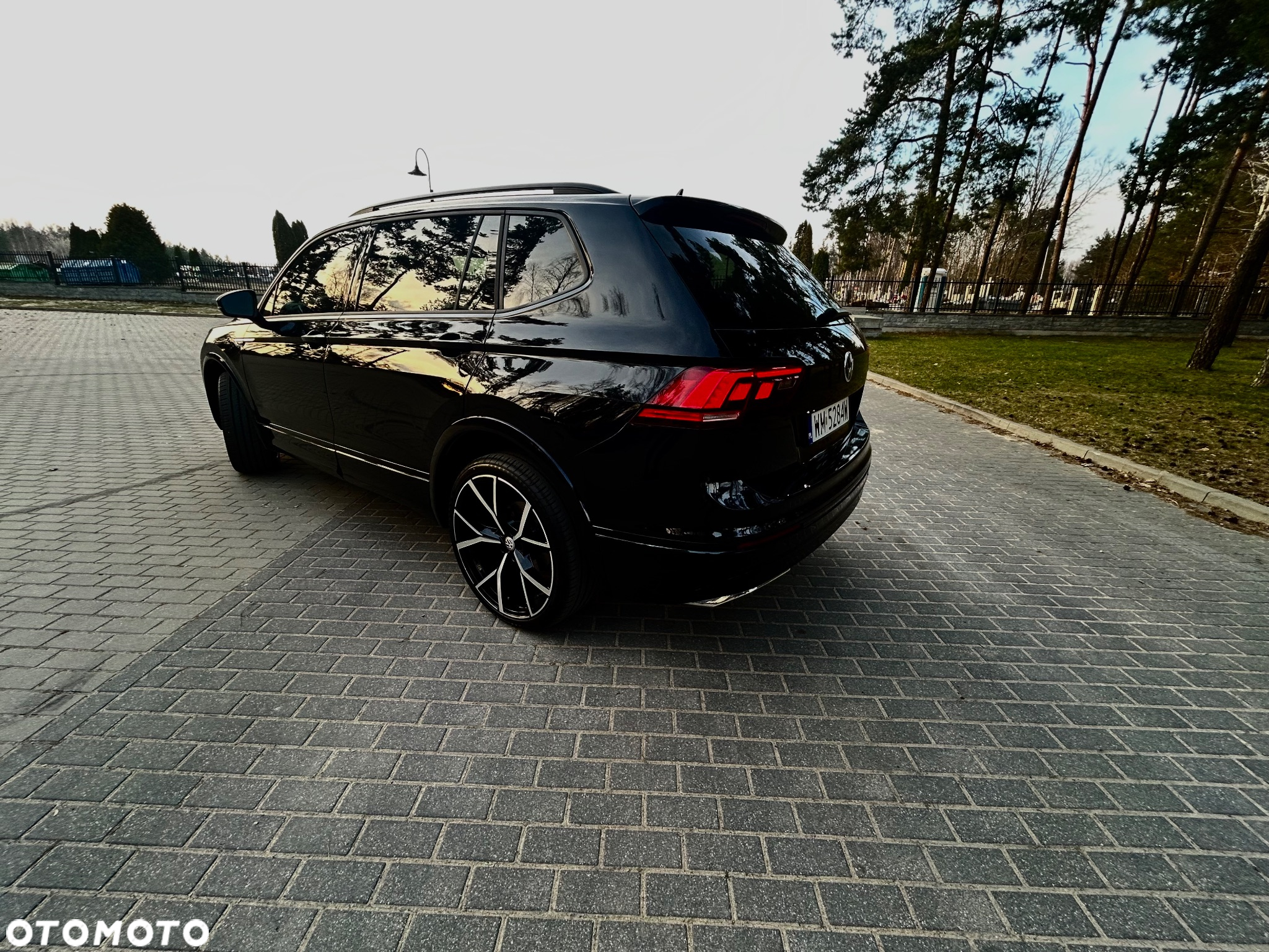 Volkswagen Tiguan 2.0 TSI 4Mot R-Line DSG - 17