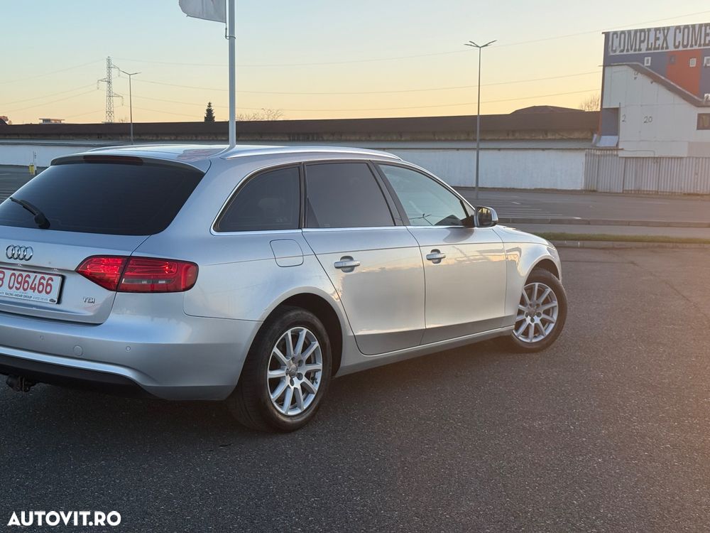 Audi A4 Avant 2.0 TDI DPF Ambition - 5