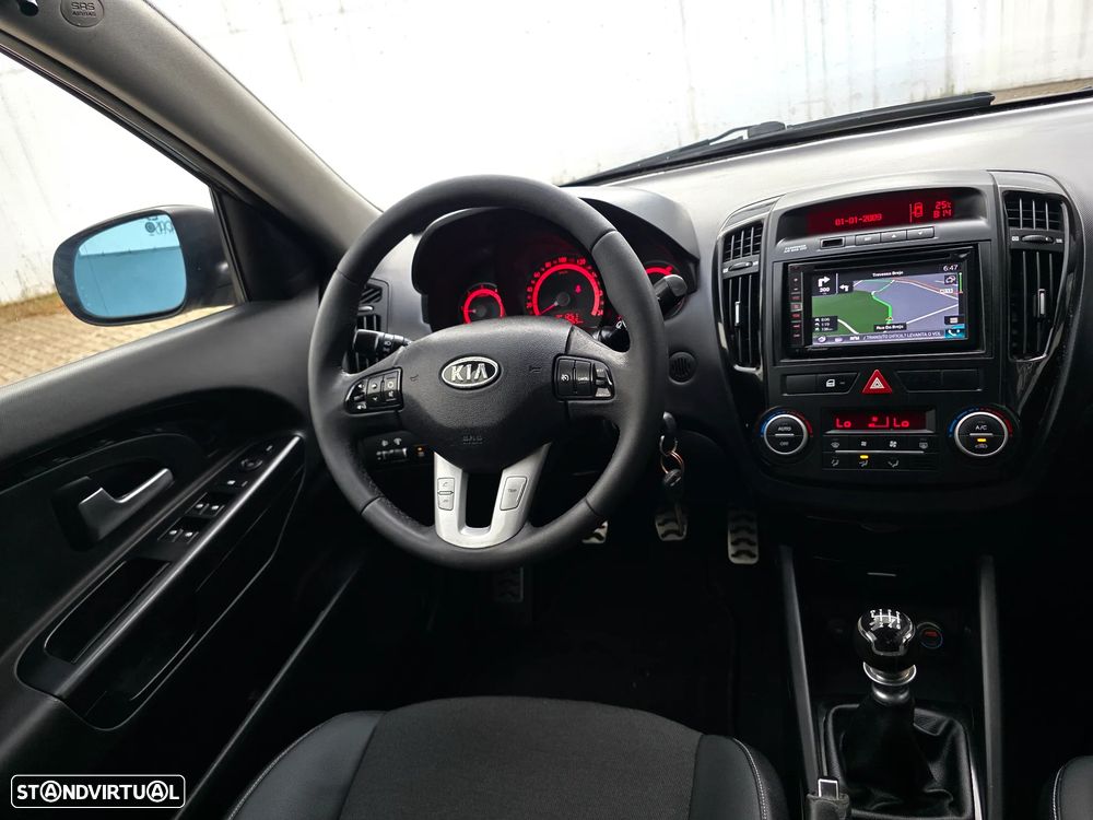 Kia Ceed SW 1.6 CRDi EX ISG - 40