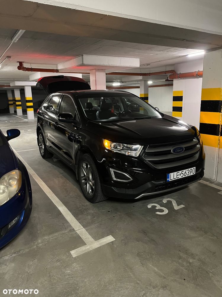 Ford Edge - 1