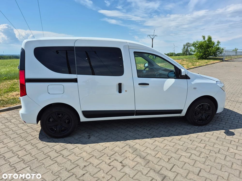 Dacia Dokker 1.5 Blue dCi Laureate - 4