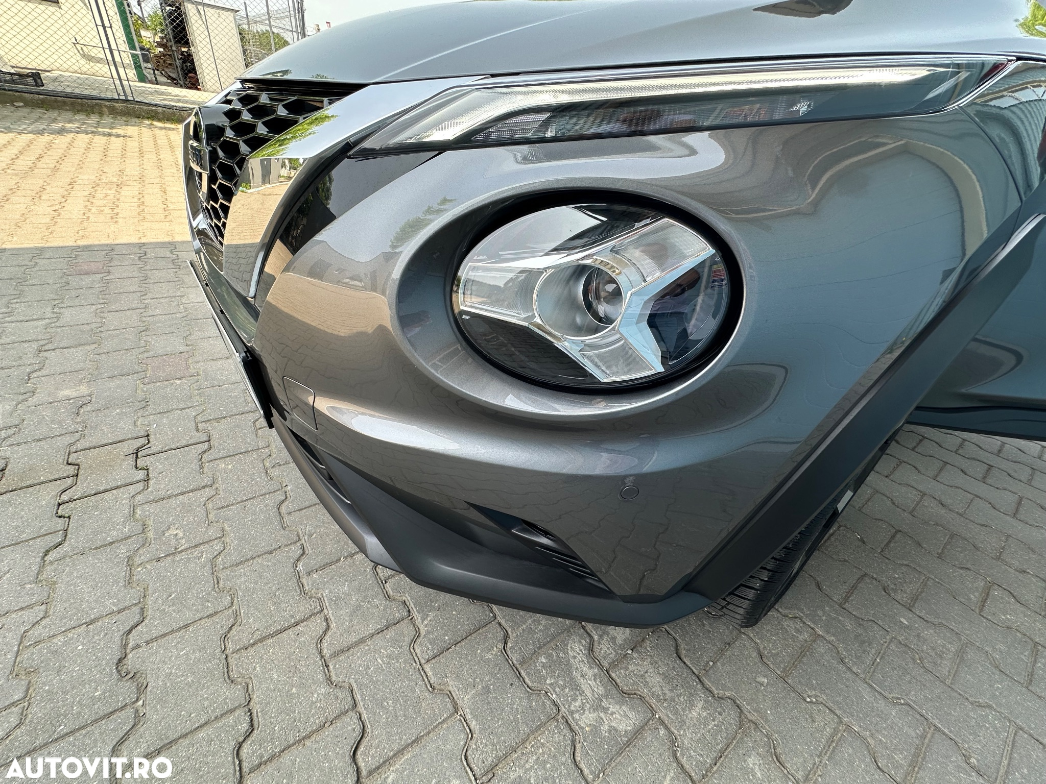 Nissan Juke DIG-T DCT Tekna - 24